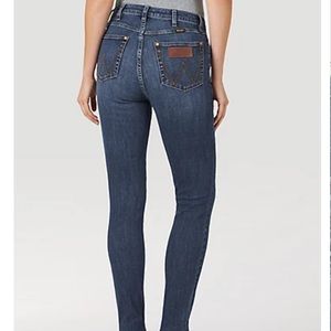 Women’s RETRO WRANGLER JEANS 30x30